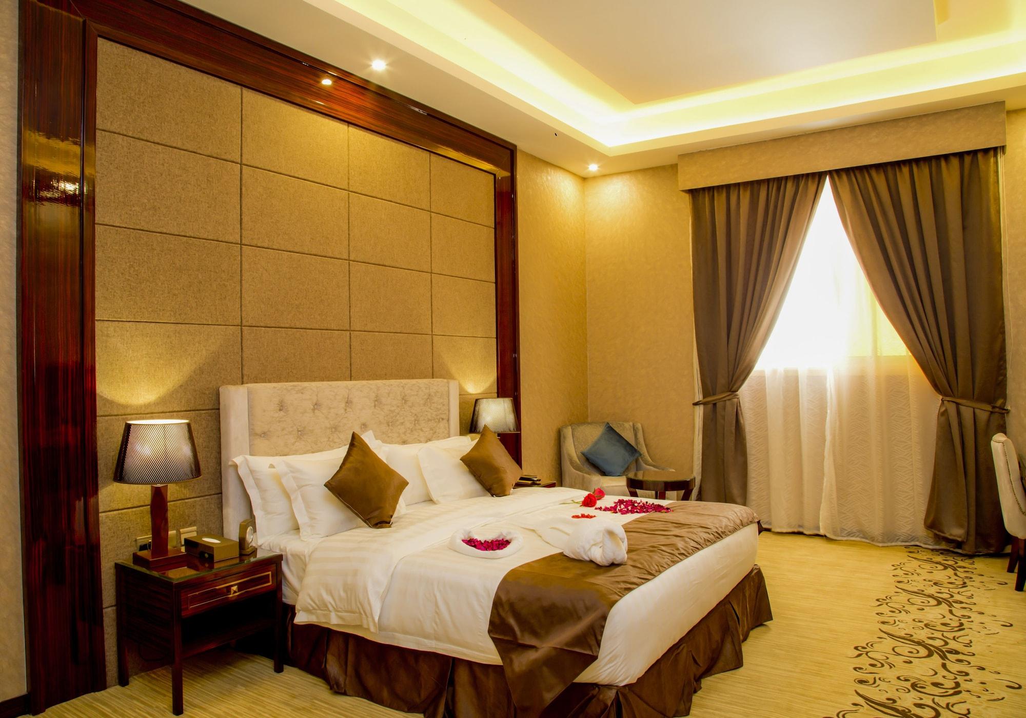 Holiday Khaleej Riyad Extérieur photo